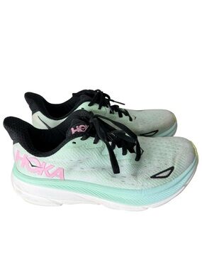 HOKA Clifton 9 Mint Green Running Shoes Walking Sneakers Trainers Size 7.5 *FLAW
